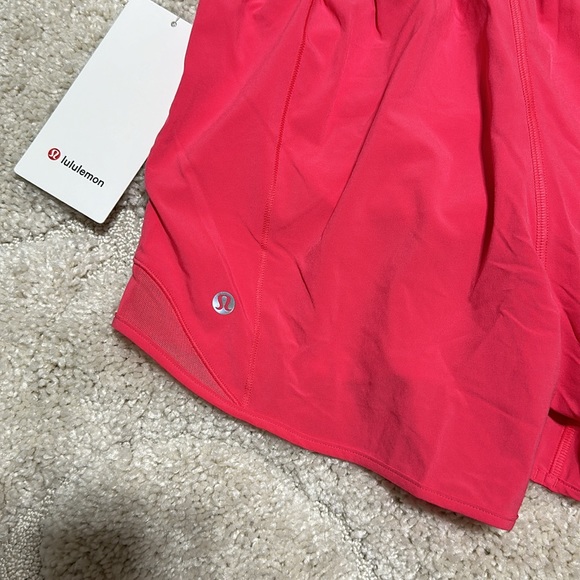 Lululemon Short 4” - Picture 4 of 5